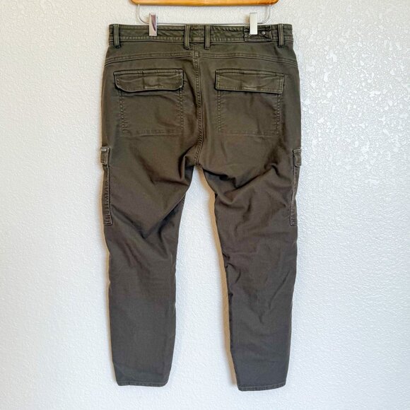 Prana Nikit Cargo Pants Women's 12 Green Organic Ankle Stretch Outdoors Hiking - Picture 5 of 9